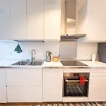 Apartment Cappello 9 Tirabora Short Rent *