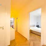 Cappello 9 Tirabora Short Rent Apartment *