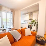 Cappello 9 Tirabora Short Rent Triest
