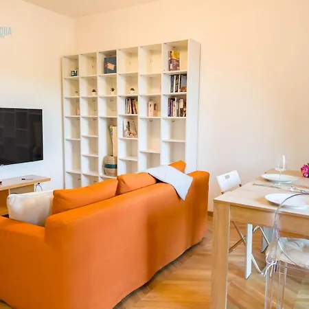 Apartment Cappello 9 Tirabora Short Rent *